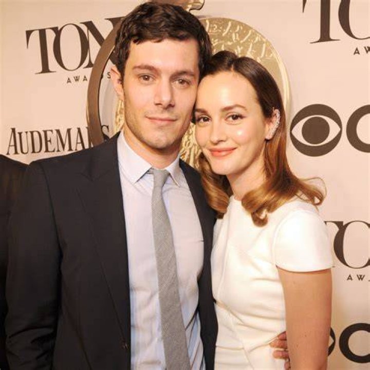 Leighton Meester & Adam Brody First Child! (Report) Adam